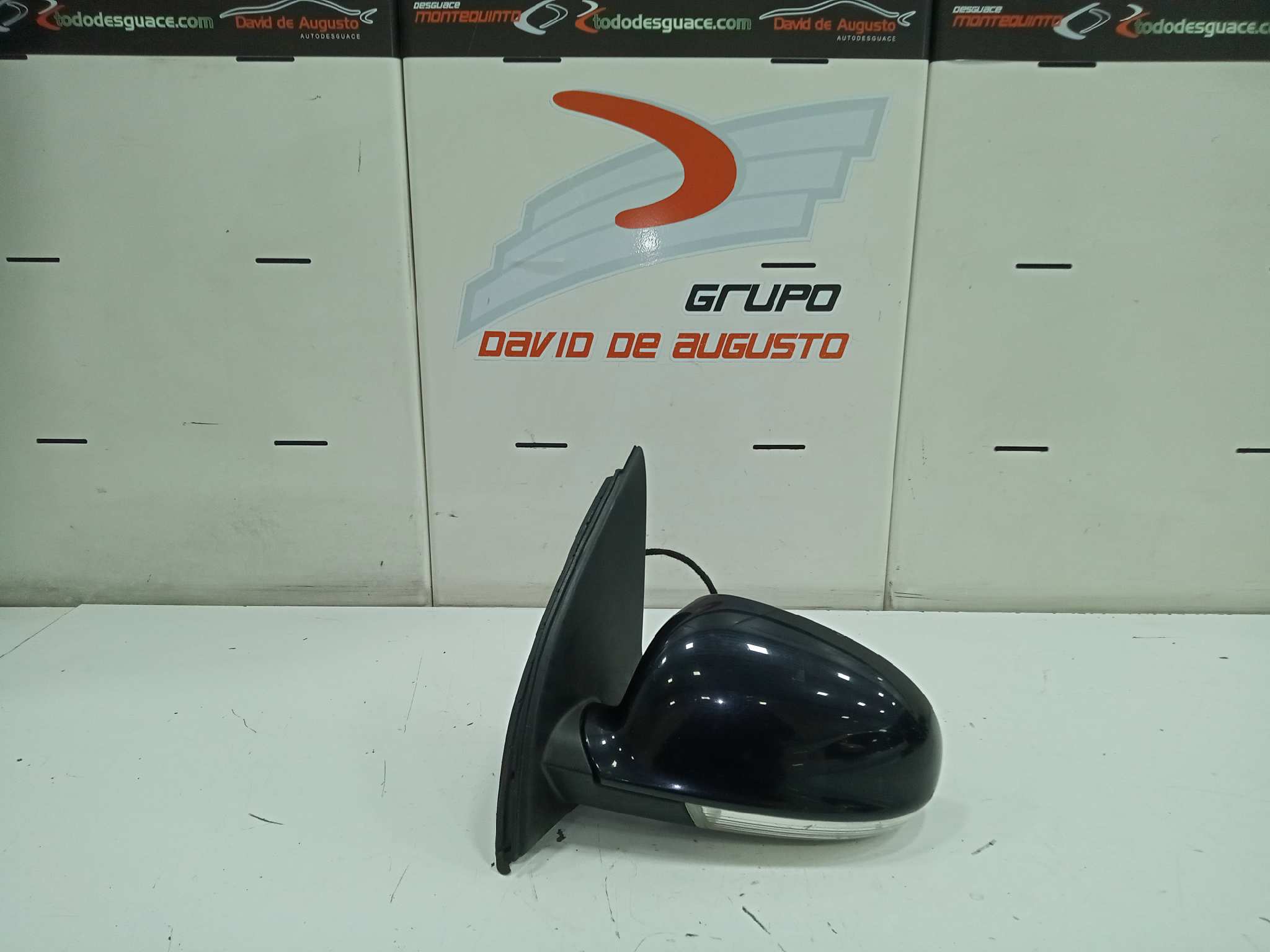 RETROVISOR IZQUIERDO ELECTRICO