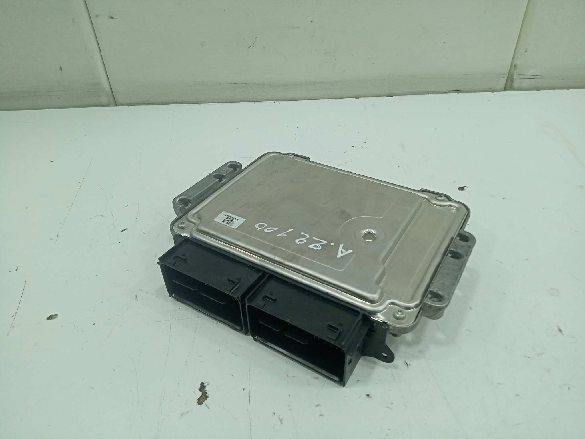UCE ECU foto 4