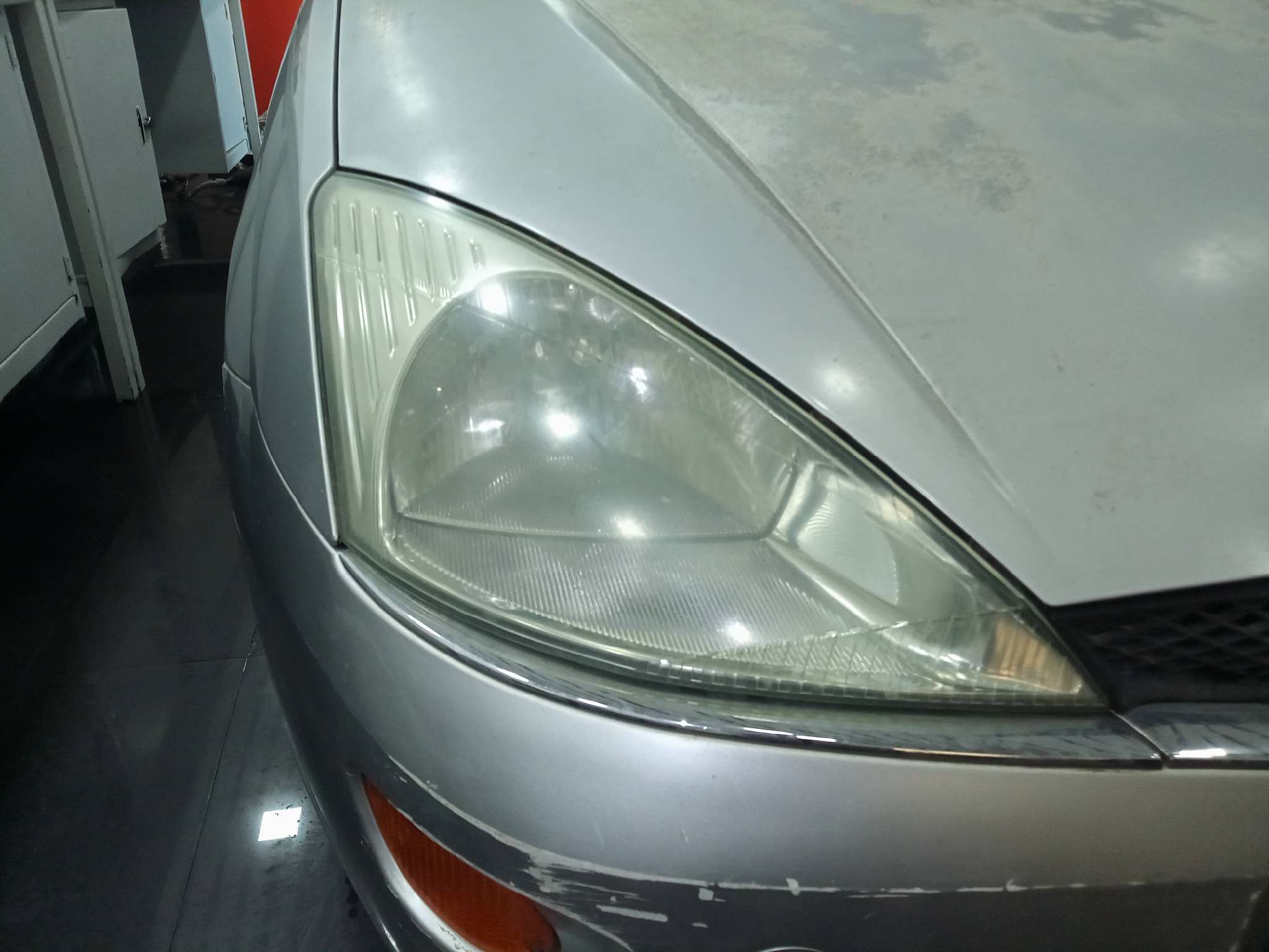 FORD FOCUS BERLINA (CAK) Ambiente   |   08.98 - 12.04 foto 10