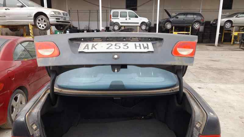 MERCEDES CLASE E (W210) BERLINA DIESEL E 250 Diesel (210.010)   |   0.95 - ... foto 2