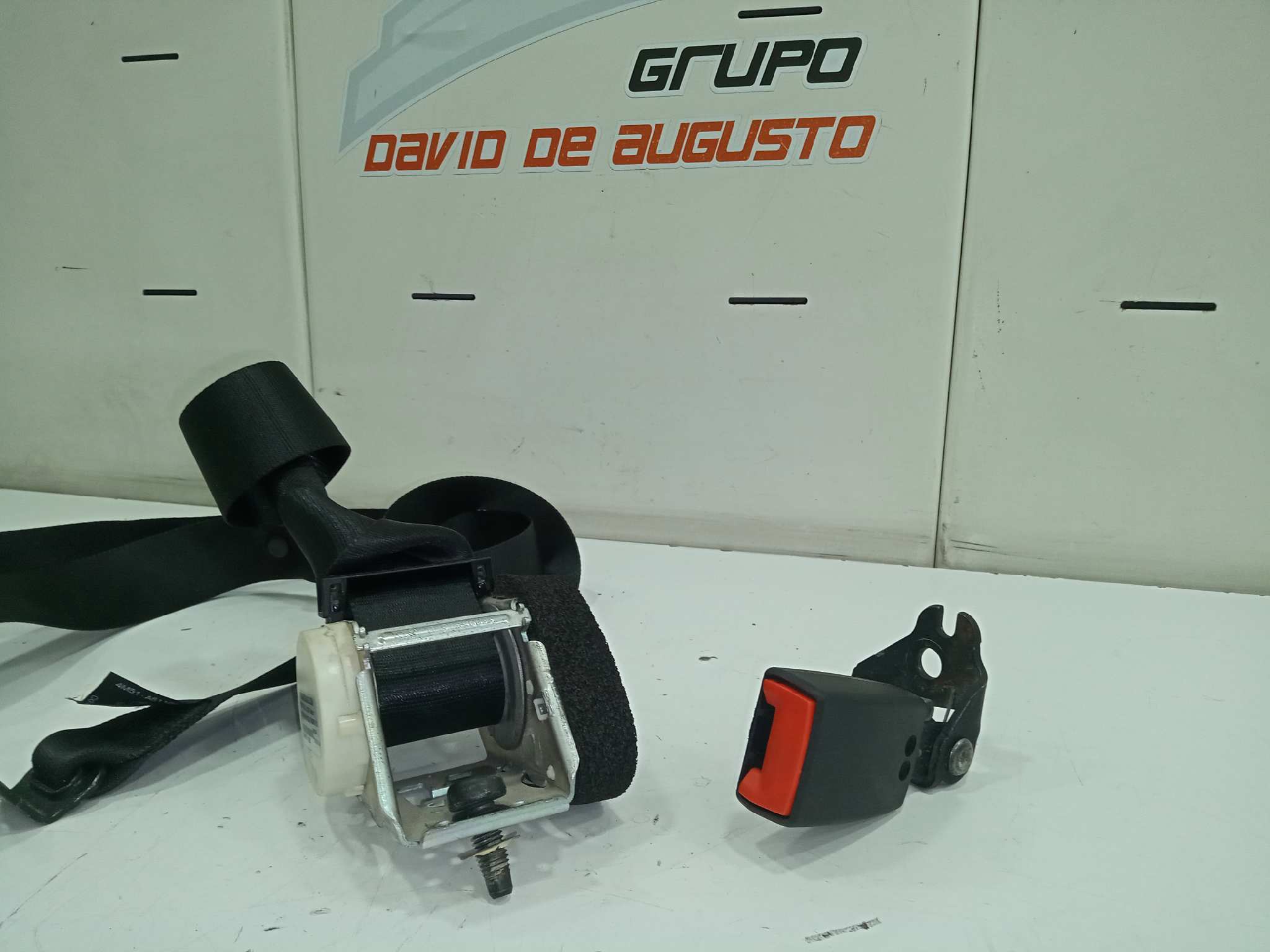 CINTURON SEGURIDAD TRASERO IZQUIERDO foto 3