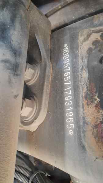MERCEDES ATEGO 3-EJES 26 T /BM 950/2/4 2528  (6X2)       OM 906 LA L (Largo)   |   09.97 - 12.05 foto 4