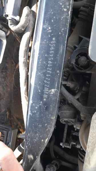 VOLKSWAGEN GOLF IV BERLINA (1J1) Básico   |   05.99 - ... foto 2