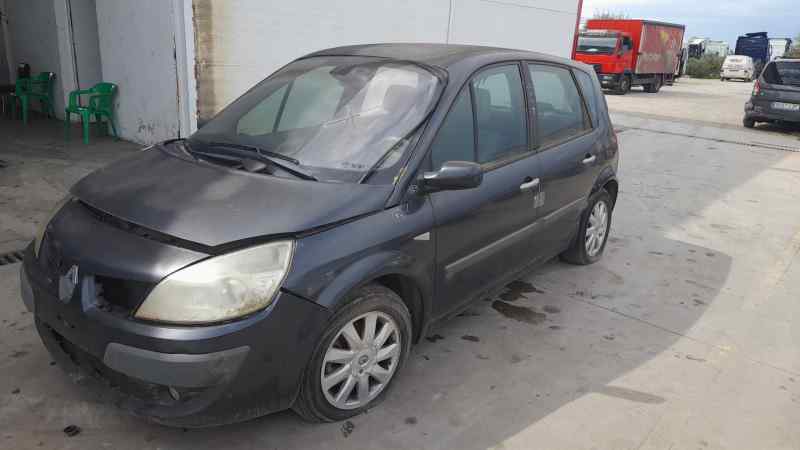 RENAULT SCENIC II Dynamique   |   10.06 - 12.09 foto 7