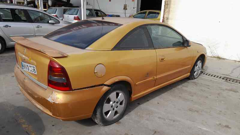 OPEL ASTRA G COUPÉ 1.8 16V   |   11.00 - 12.04 foto 6