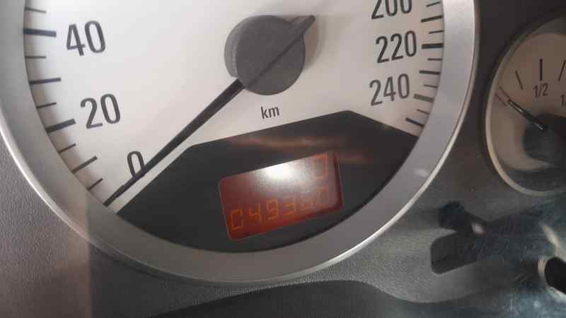 OPEL ASTRA G COUPÉ 1.8 16V   |   11.00 - 12.04 foto 9
