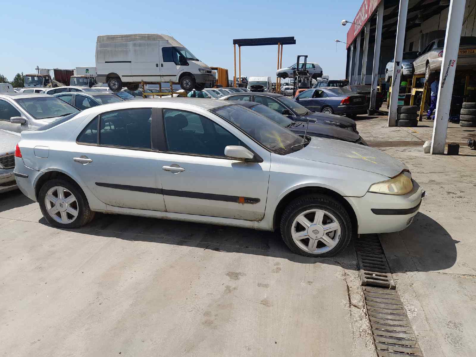 RENAULT LAGUNA (B56) *   |   0.98 - 0.01 foto 3