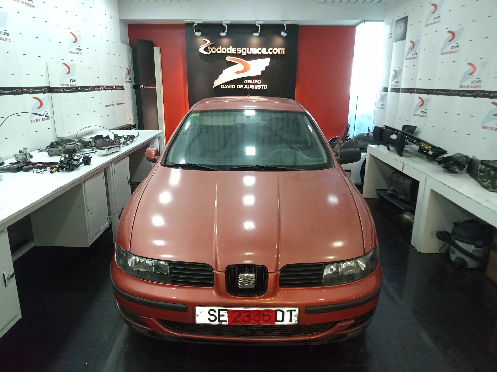 SEAT LEON (1M1) Stella   |   11.99 - 12.05