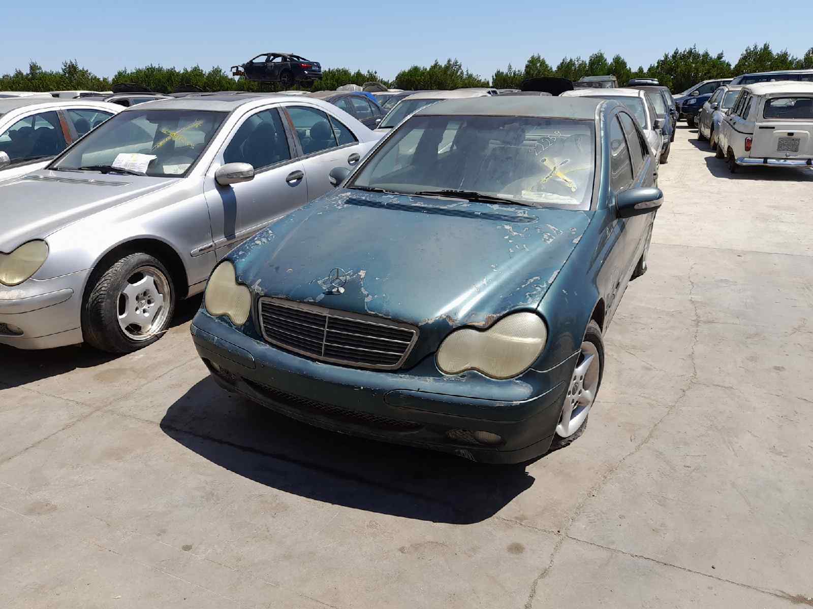 MERCEDES CLASE C (W203) BERLINA 220 CDI (203.006)   |   02.00 - 12.04 foto 6