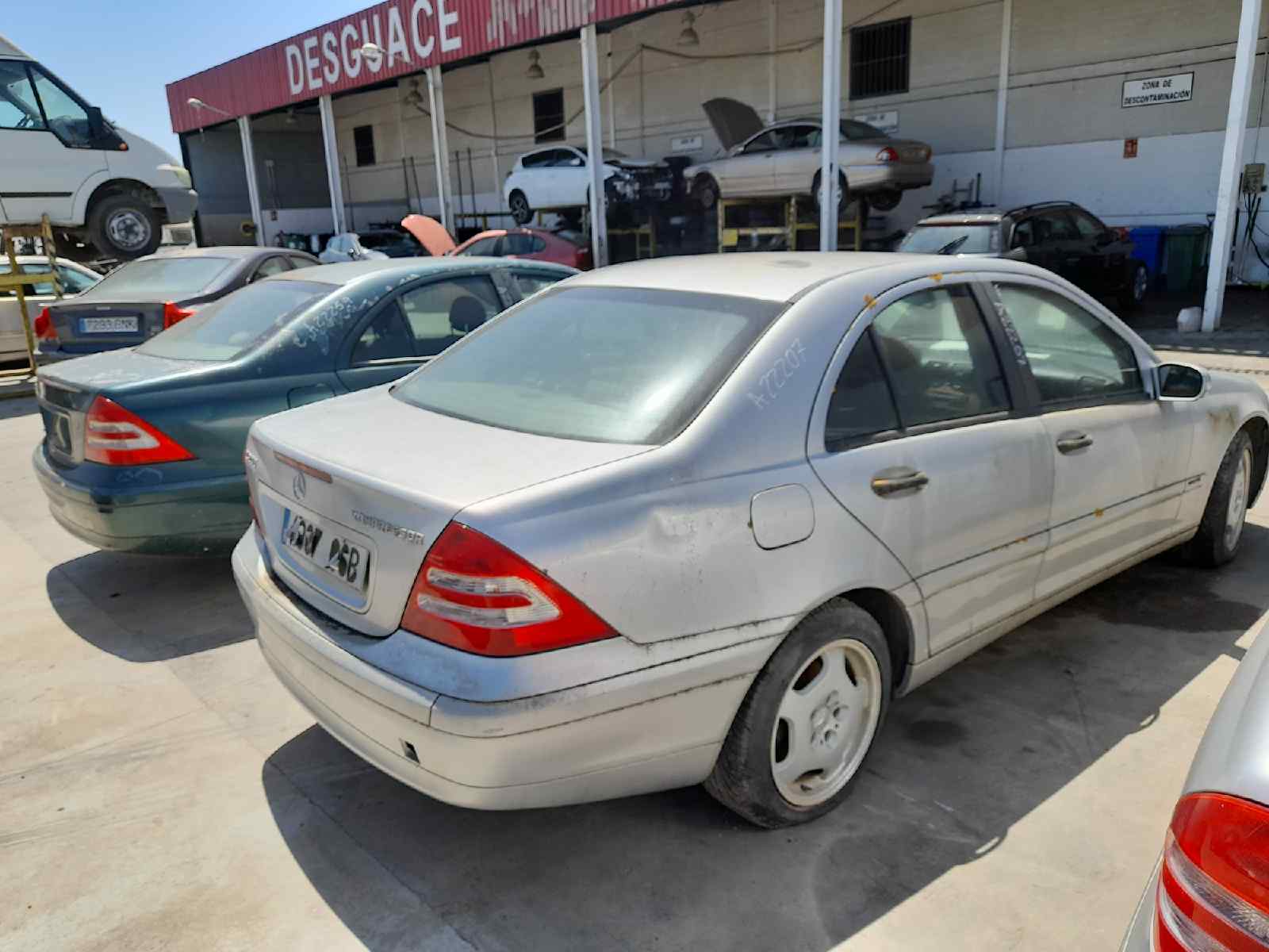 MERCEDES CLASE C (W203) BERLINA 200 Compressor (203.045)   |   12.00 - 12.02 foto 6