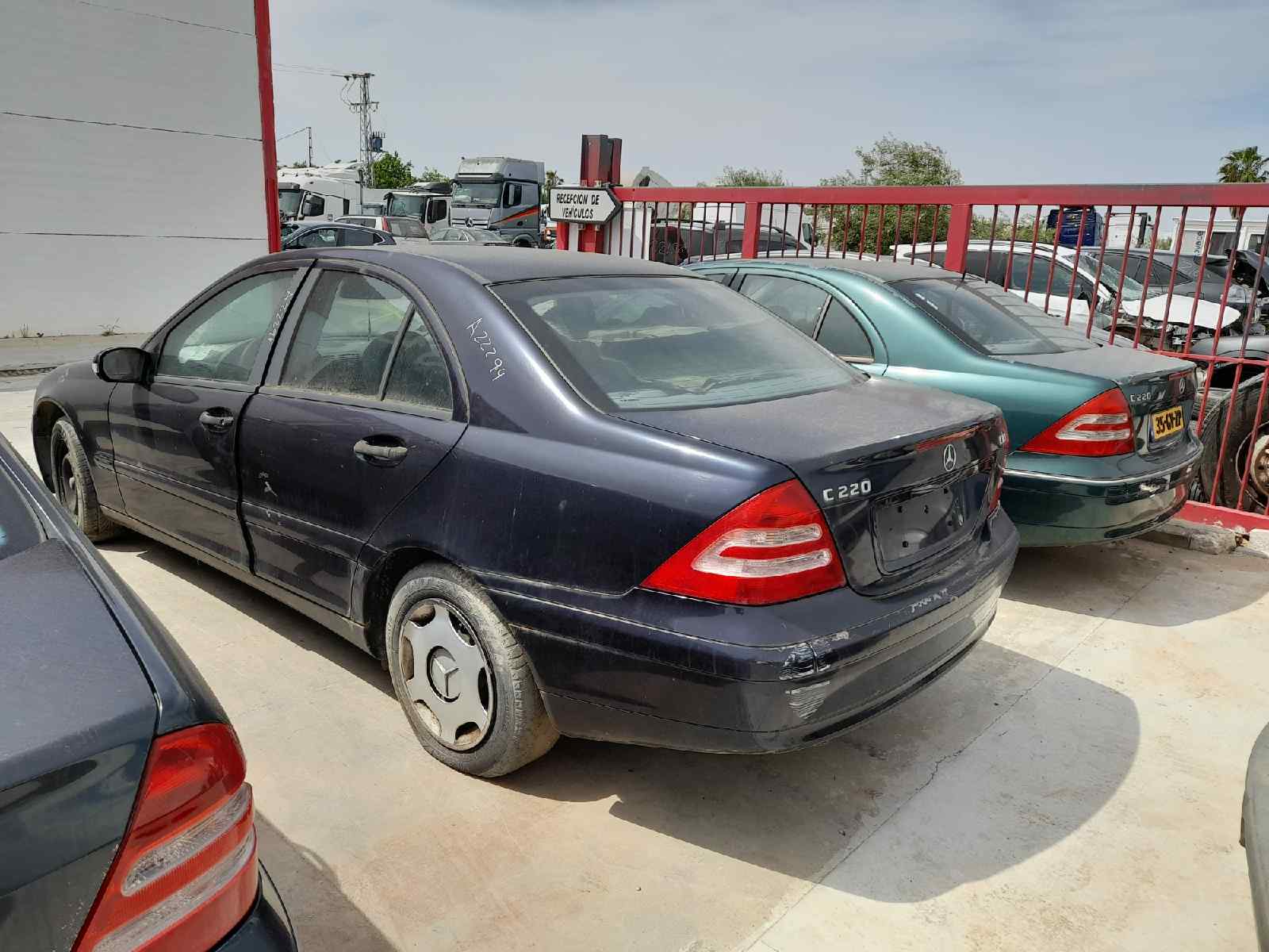 MERCEDES CLASE C (W203) BERLINA 220 CDI (LA) (203.008)   |   04.03 - 12.06 foto 6