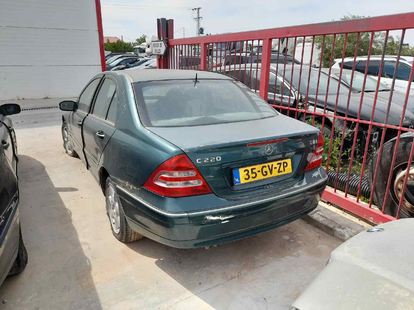 MERCEDES CLASE C (W203) BERLINA 220 CDI (203.006)   |   02.00 - 12.04 foto 3