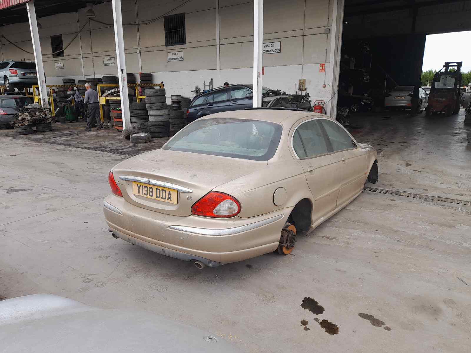 JAGUAR X-TYPE *   |   0.01 - ... foto 7