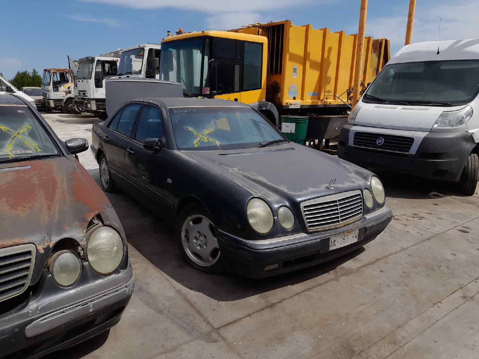 MERCEDES CLASE E (W210) BERLINA DIESEL E 250 Diesel (210.010)   |   0.95 - ... foto 8