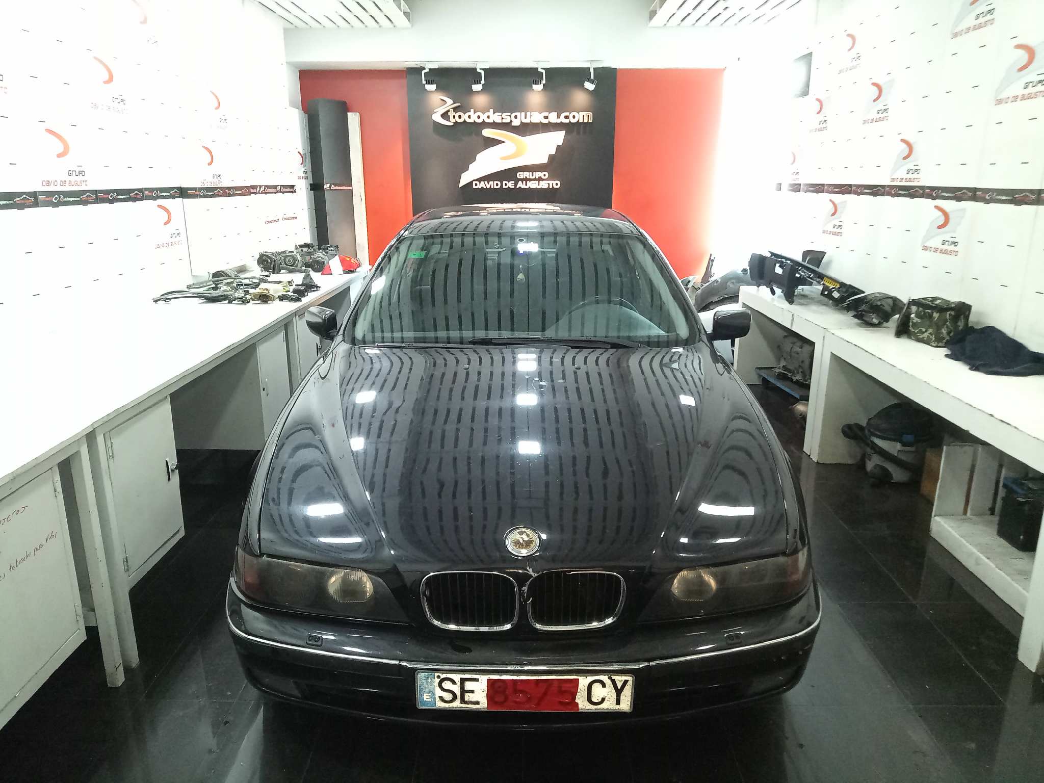 BMW SERIE 5 BERLINA (E39) 523i   |   09.95 - 12.00