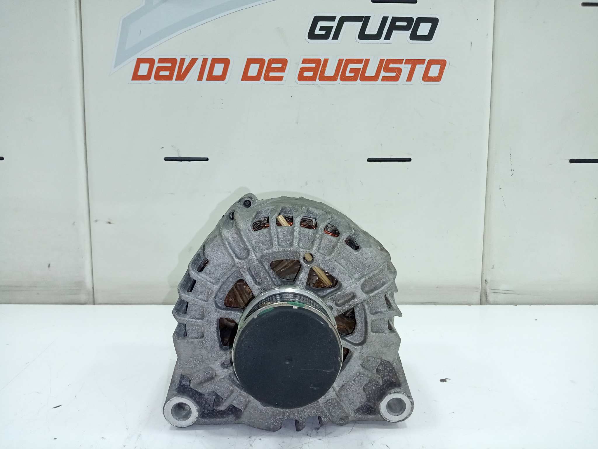 ALTERNADOR foto 2