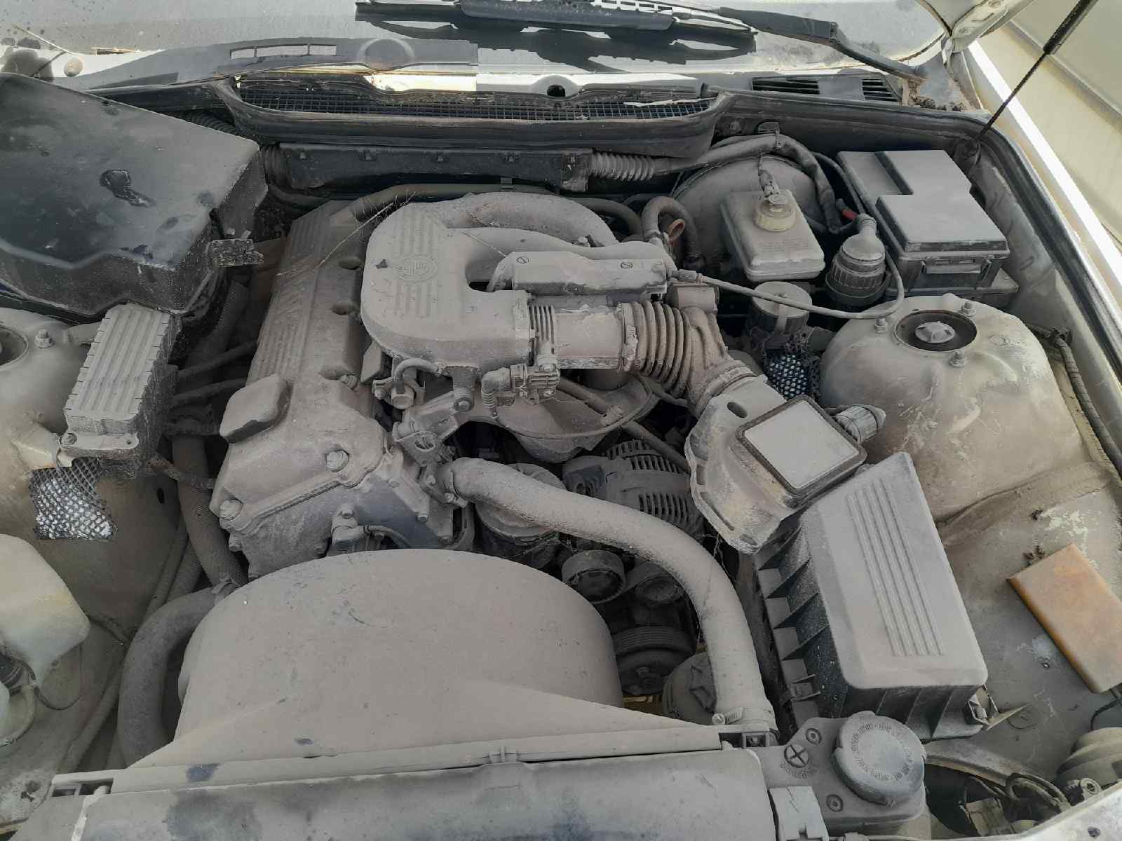 BMW SERIE 3 BERLINA (E36) 318i   |   01.91 - 12.98 foto 5