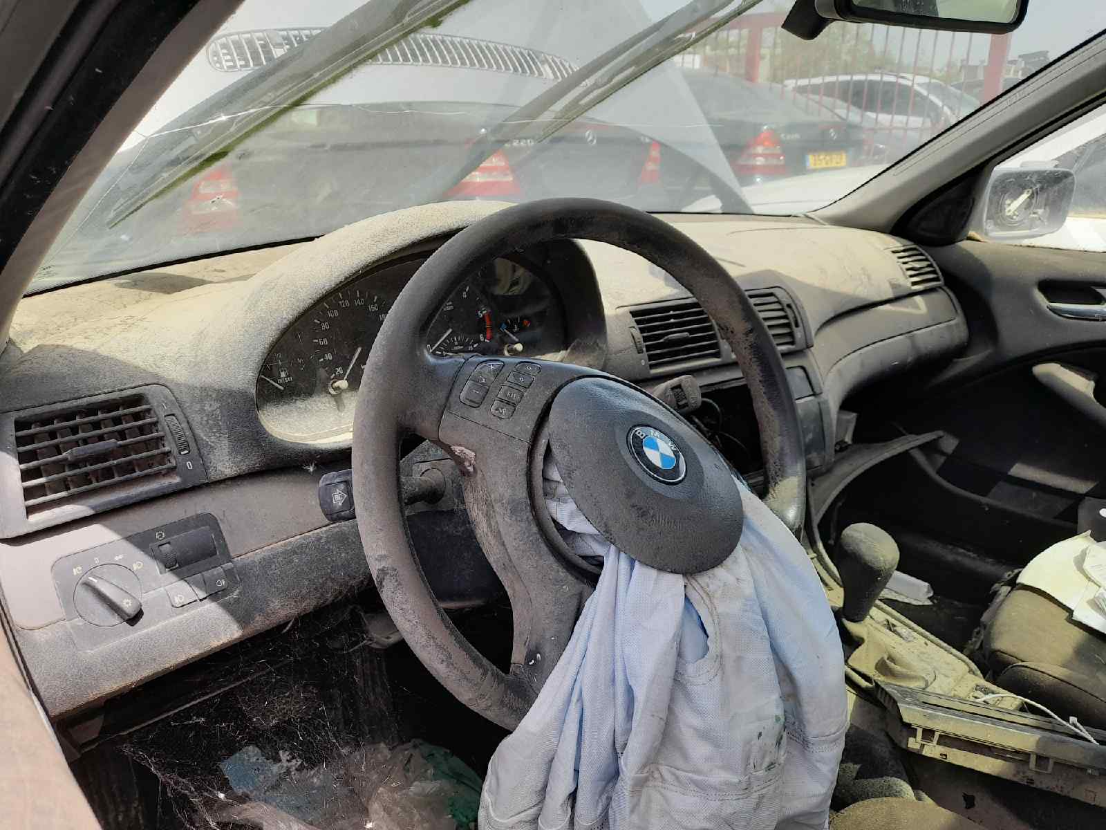 BMW SERIE 3 TOURING (E46) 320d   |   03.03 - 12.06 foto 4