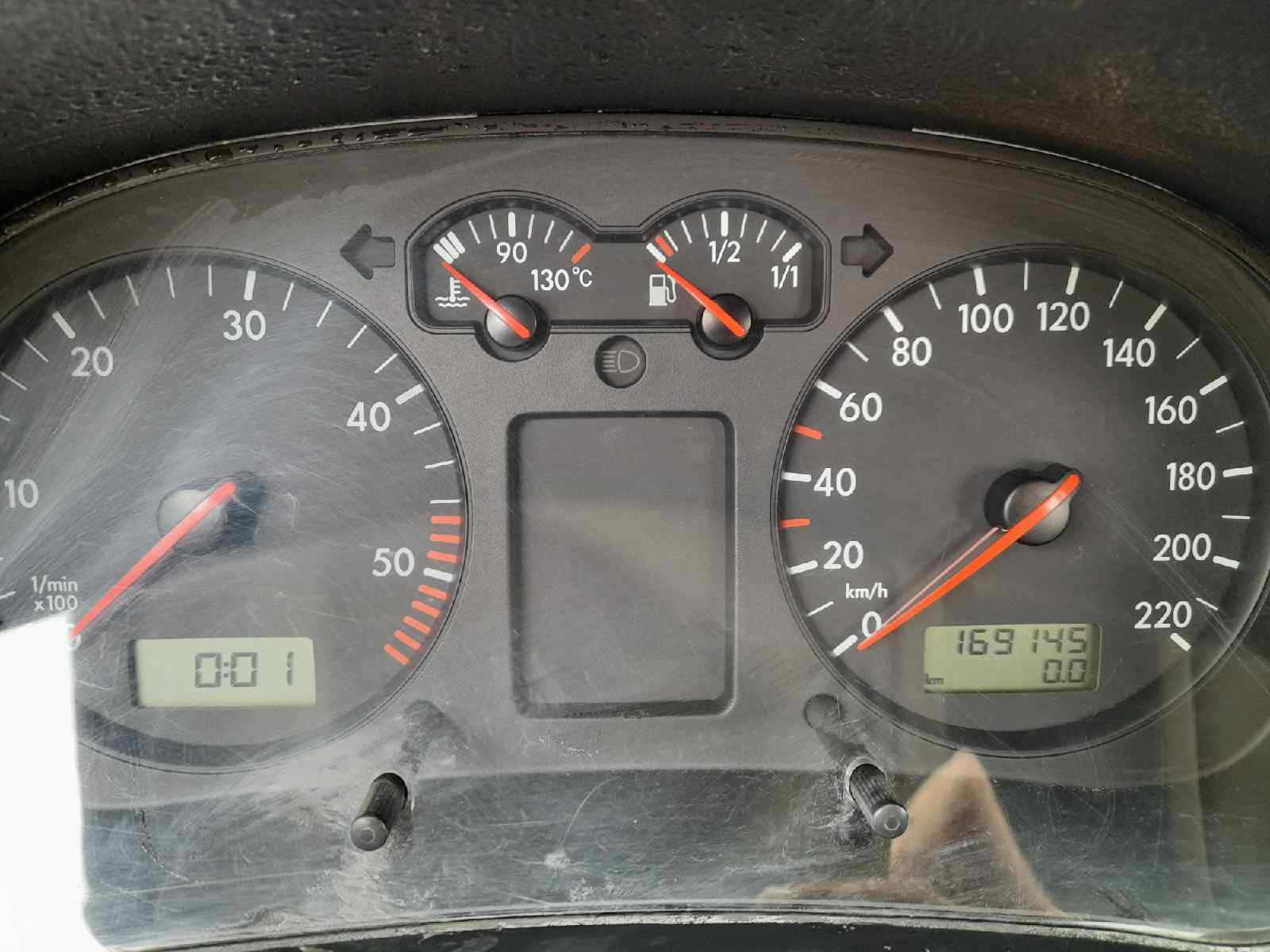 VOLKSWAGEN GOLF IV BERLINA (1J1) Básico   |   0.97 - ... foto 4