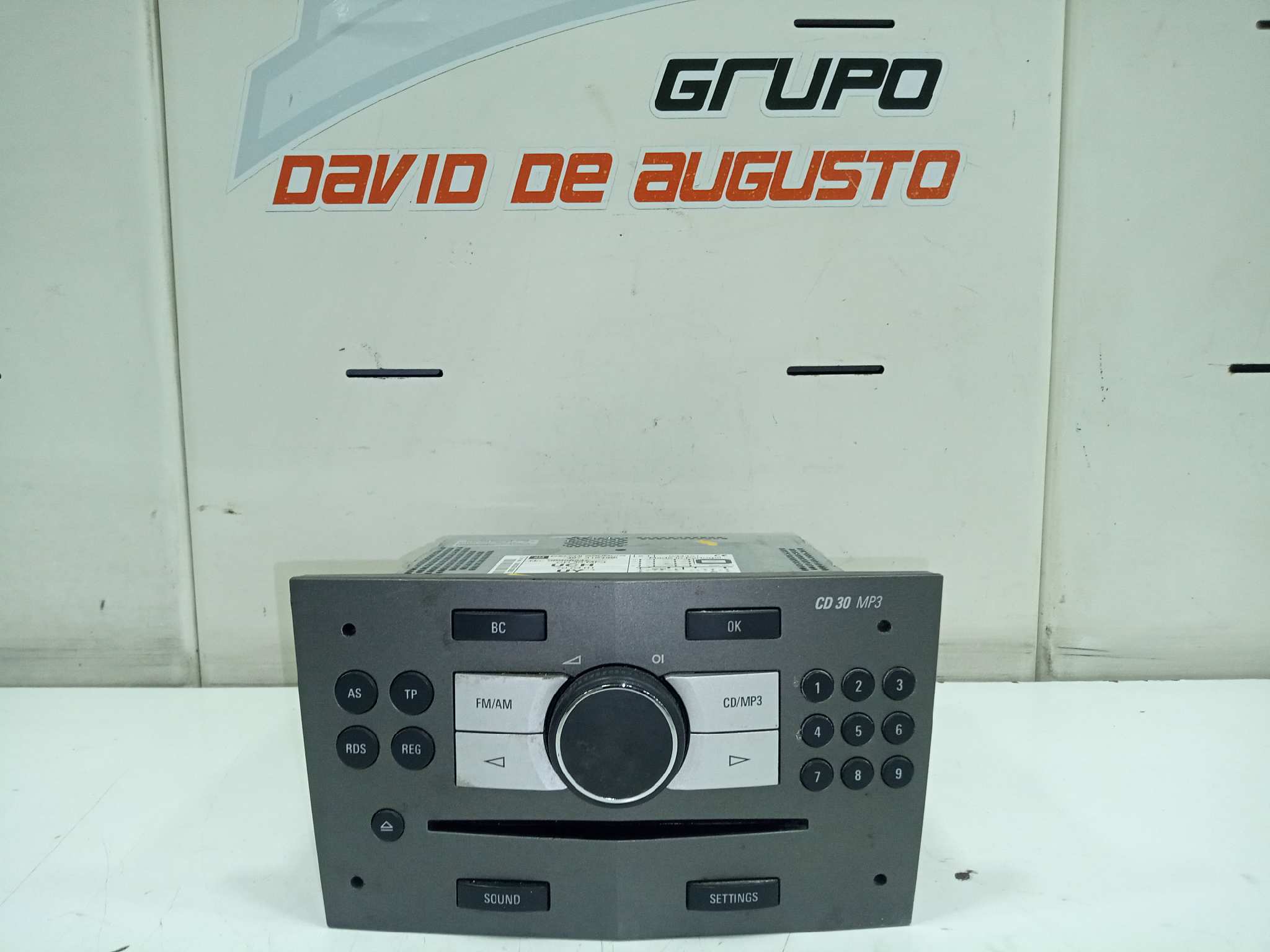 SISTEMA AUDIO / RADIO CD foto 2