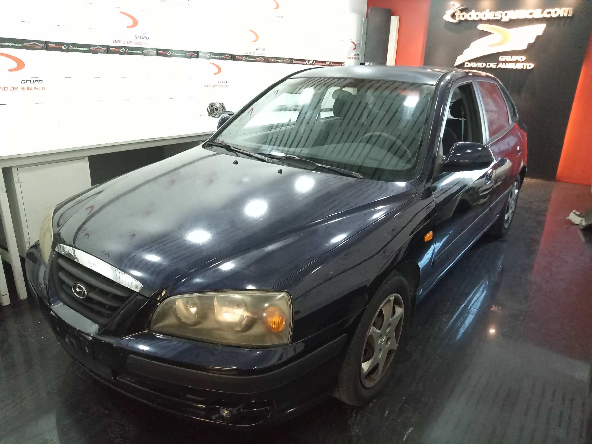 HYUNDAI ELANTRA (XD) 1.6 Comfort (5-ptas.)   |   10.03 - ... foto 2