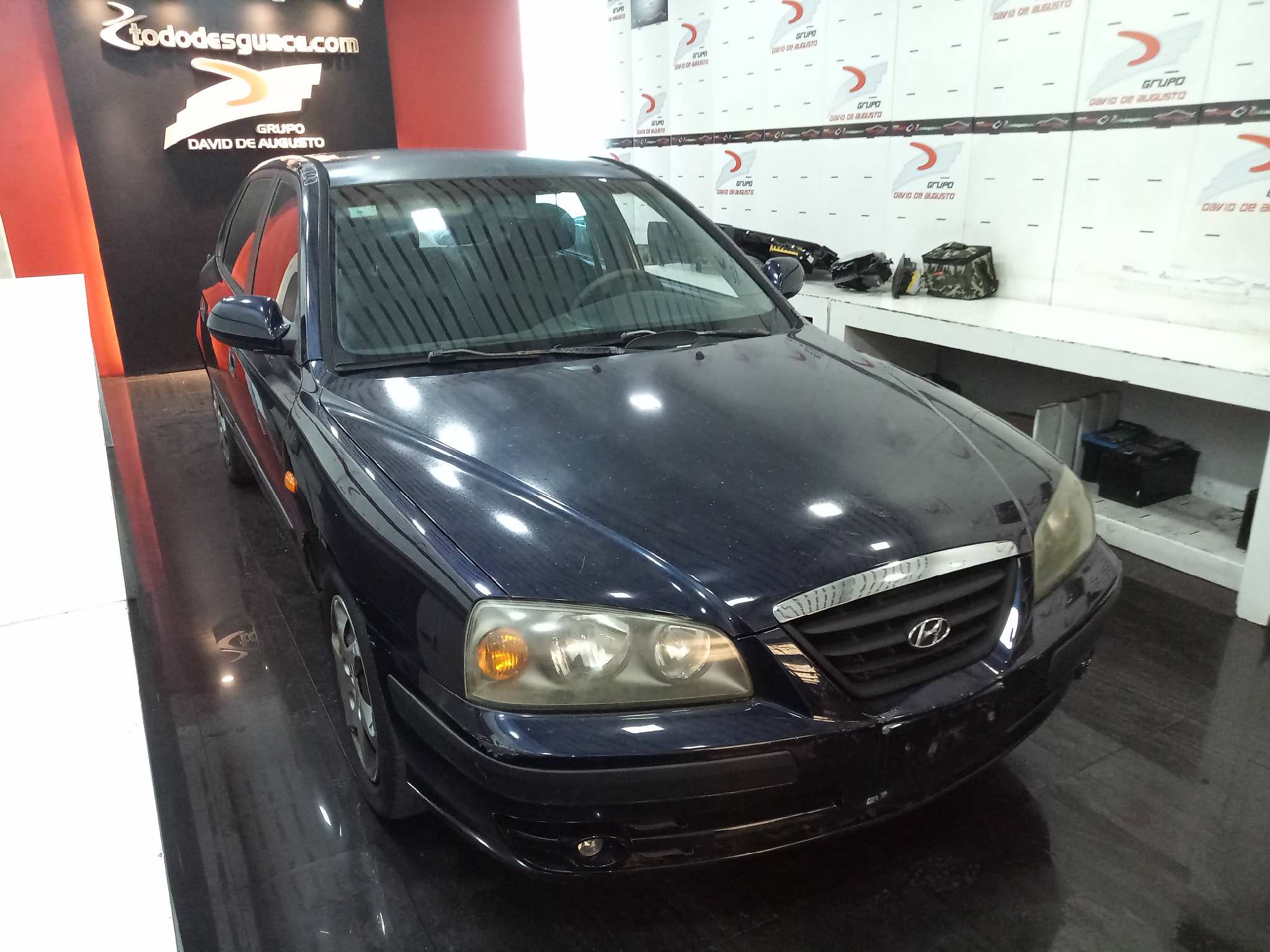 HYUNDAI ELANTRA (XD) 1.6 Comfort (5-ptas.)   |   10.03 - ... foto 3