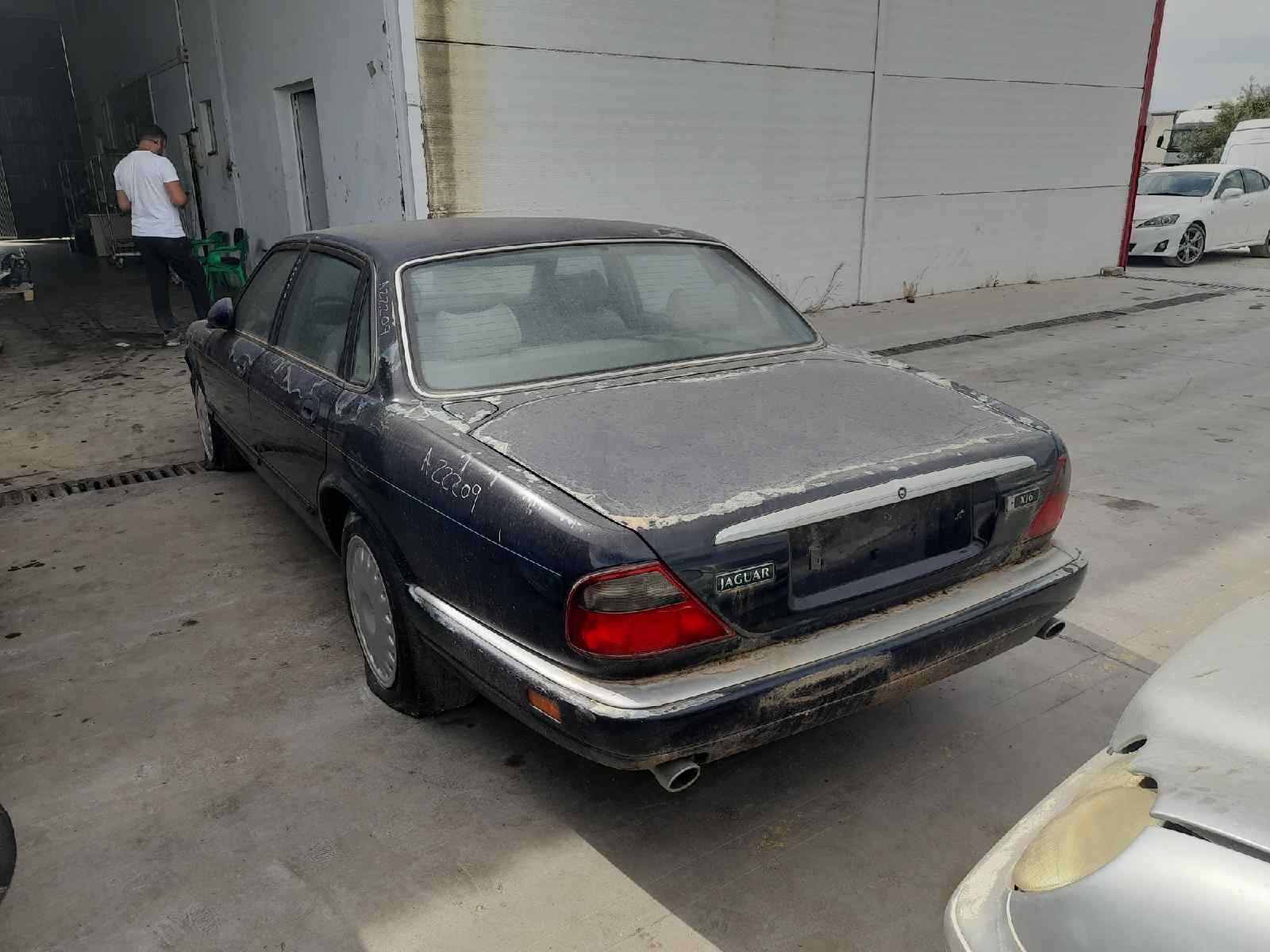 JAGUAR XJ6/12 *   |   0.95 - 0.97