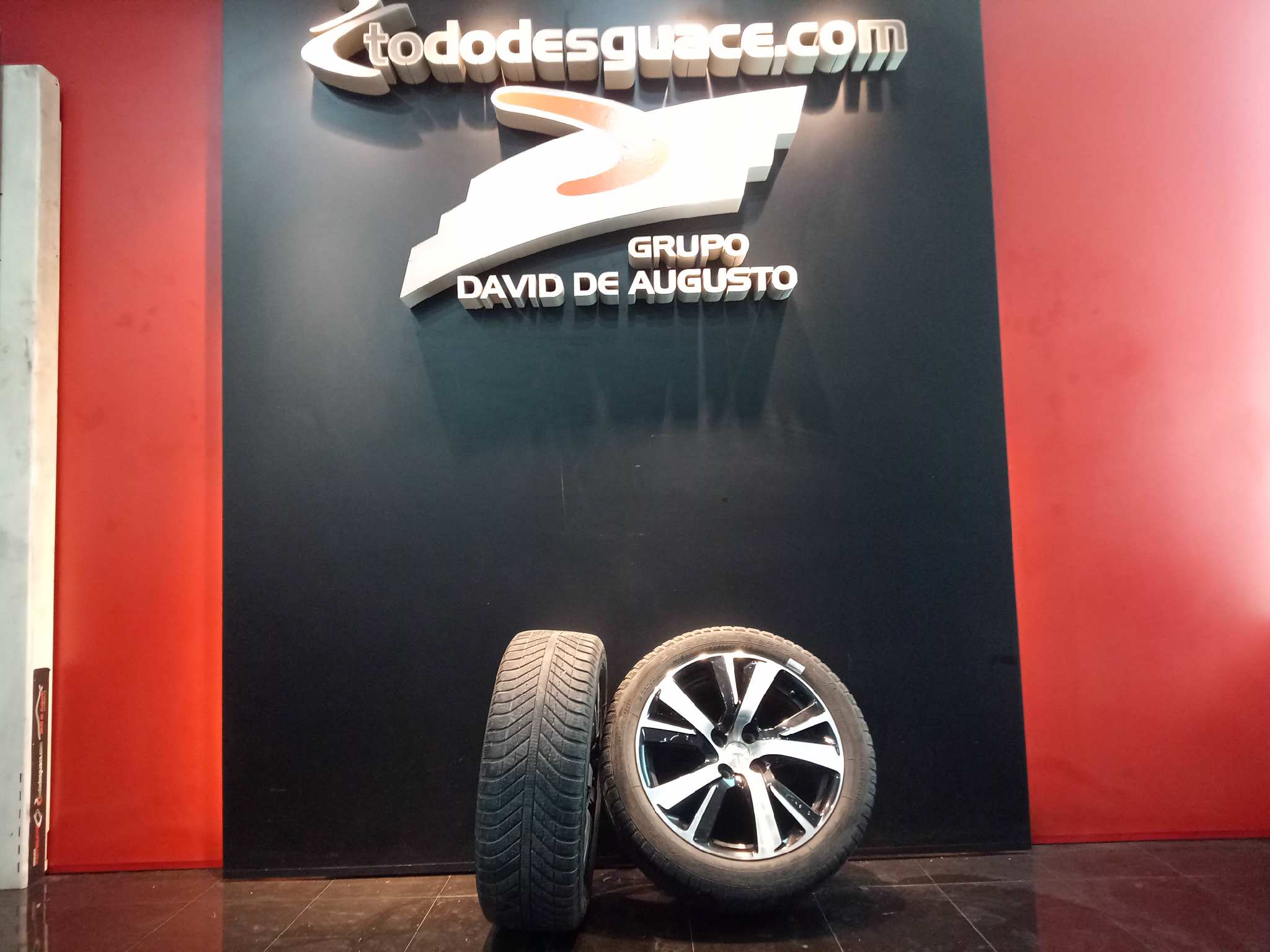 PAREJA NEUMATICO PEUGEOT 2008 (--.2013->) Active   |   03.13 - ...