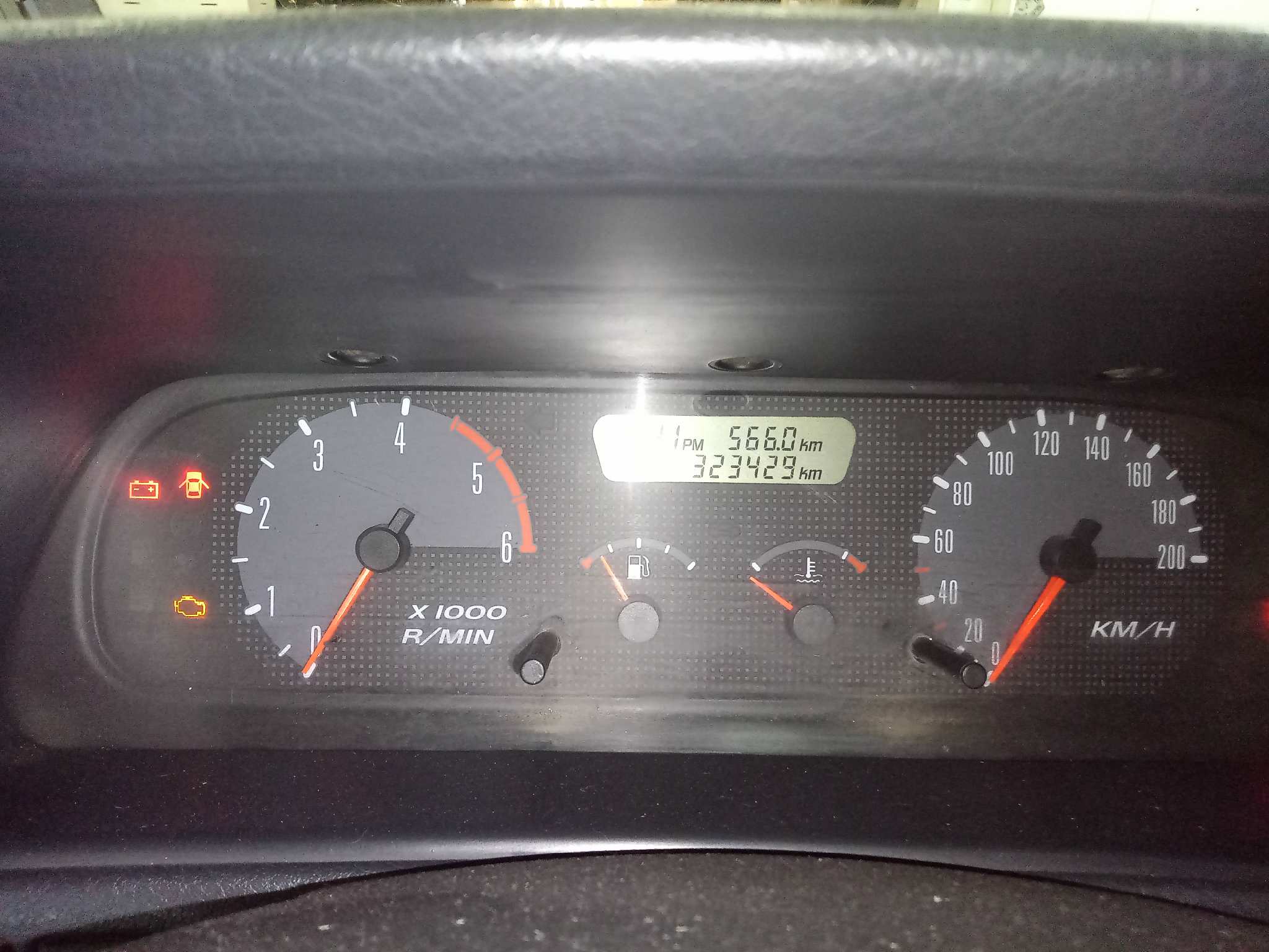 NISSAN TERRANO/TERRANO.II (R20) Avenue   |   12.96 - ...