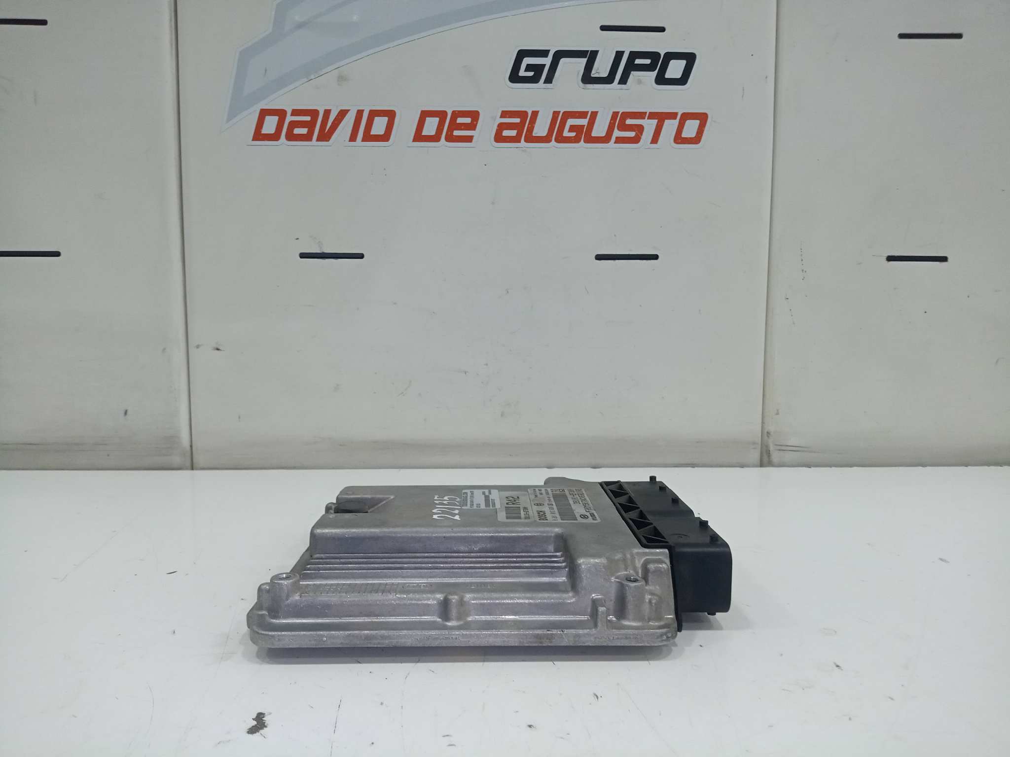 UCE ECU foto 5