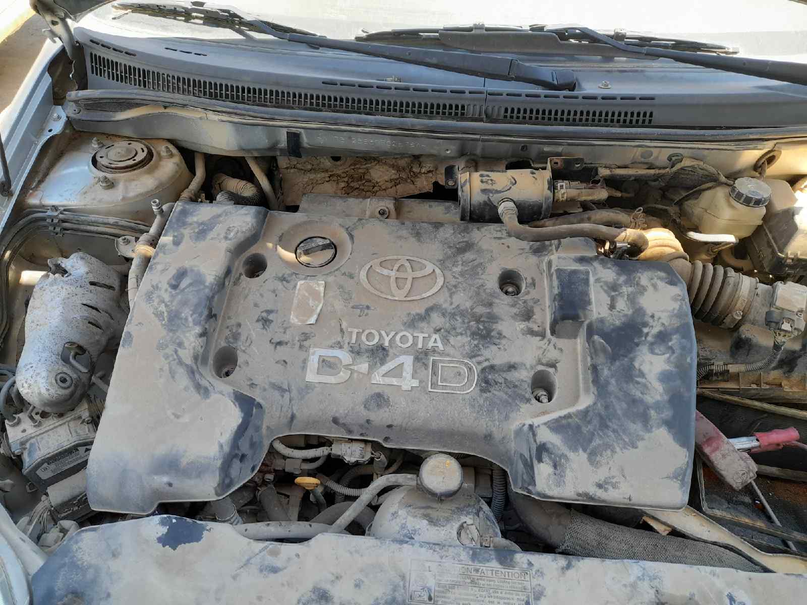 TOYOTA COROLLA (E15) *   |   0.08 - ... foto 5