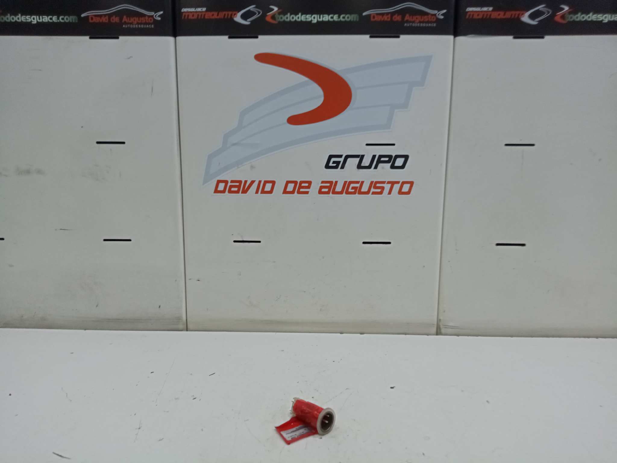 TOMA 12V / 24V RENAULT T 460 DTI 11 460 EURO VI
