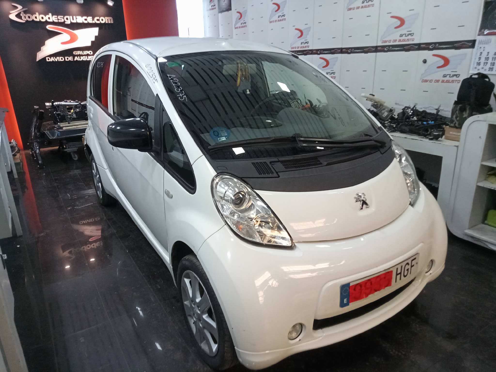PEUGEOT ION Access   |   05.12 - 12.13 foto 2