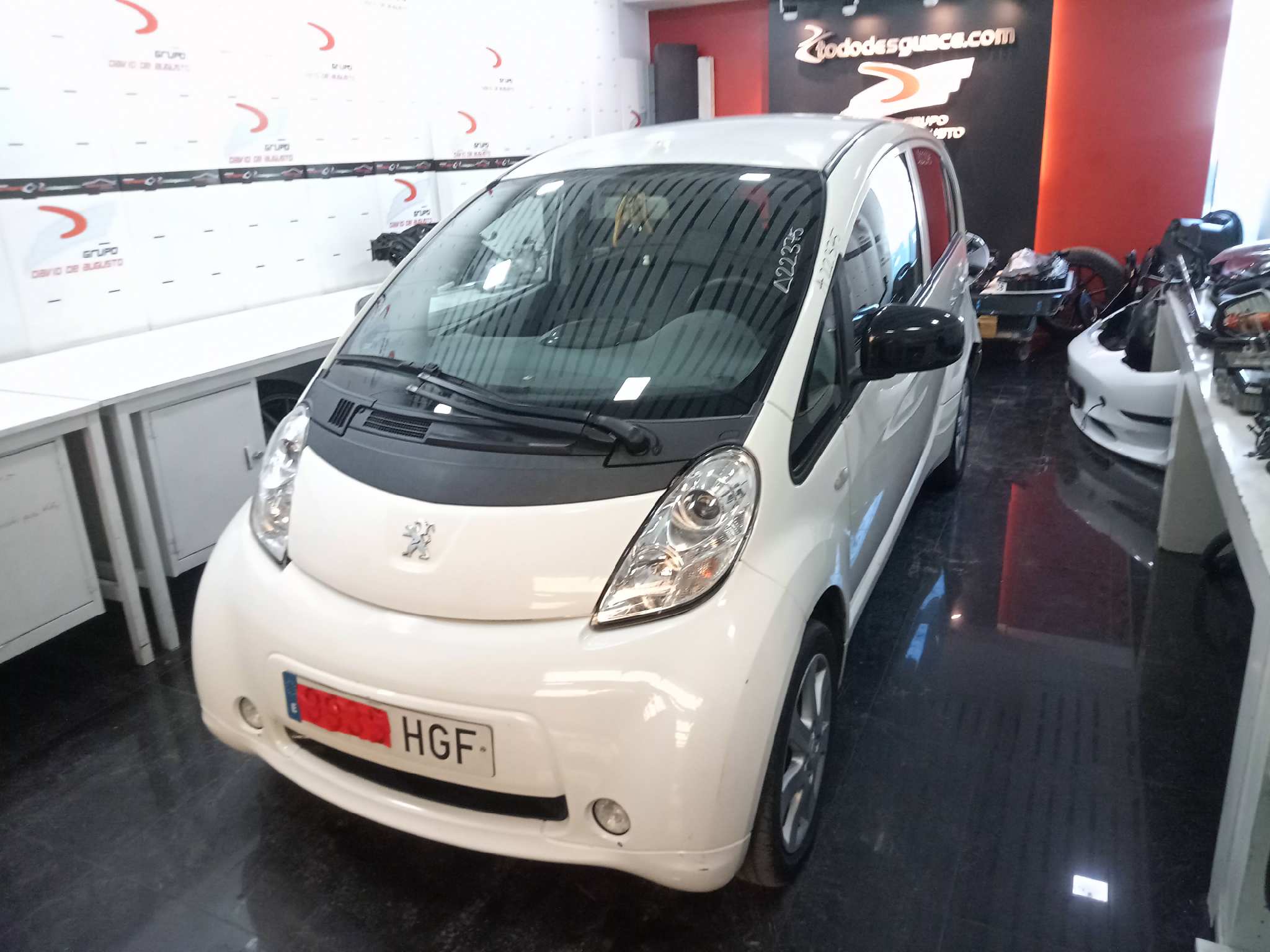 PEUGEOT ION Access   |   05.12 - 12.13 foto 3
