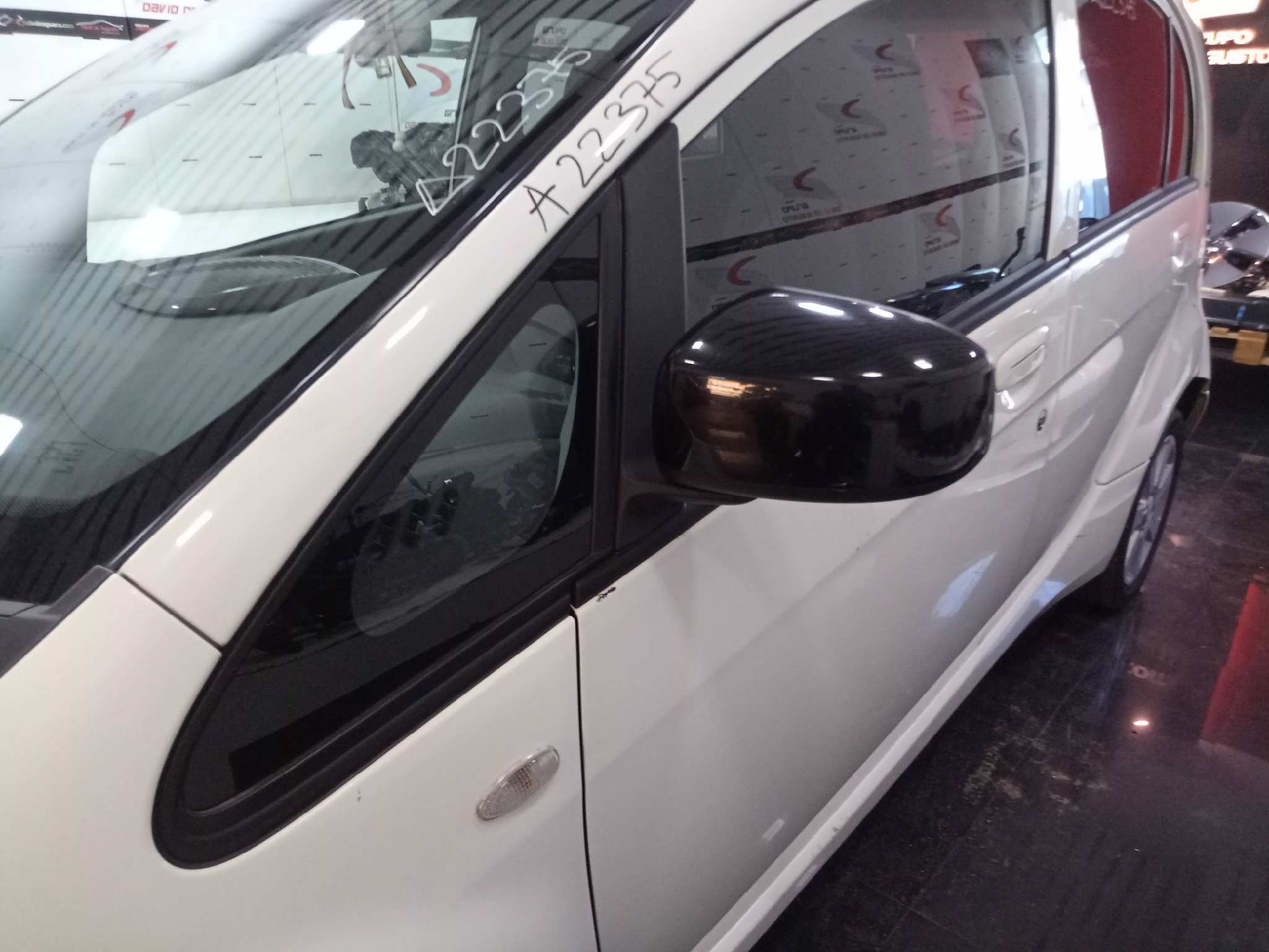 PEUGEOT ION Access   |   05.12 - 12.13 foto 7