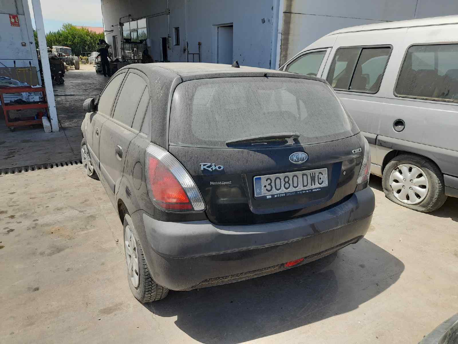 KIA RIO *   |   0.05 - ... foto 9
