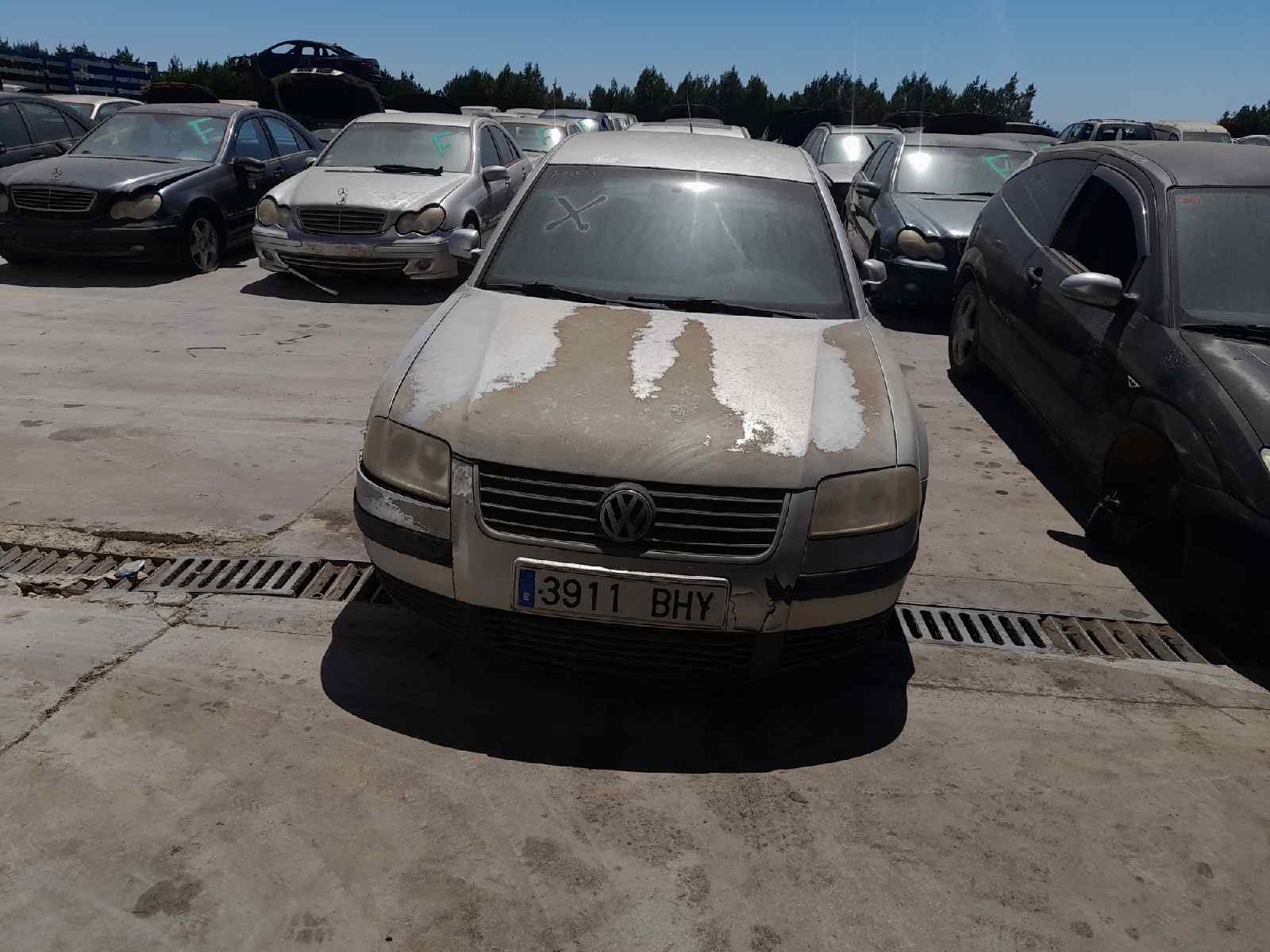 VOLKSWAGEN PASSAT BERLINA (3B3) Comfortline   |   10.00 - 12.04 foto 7