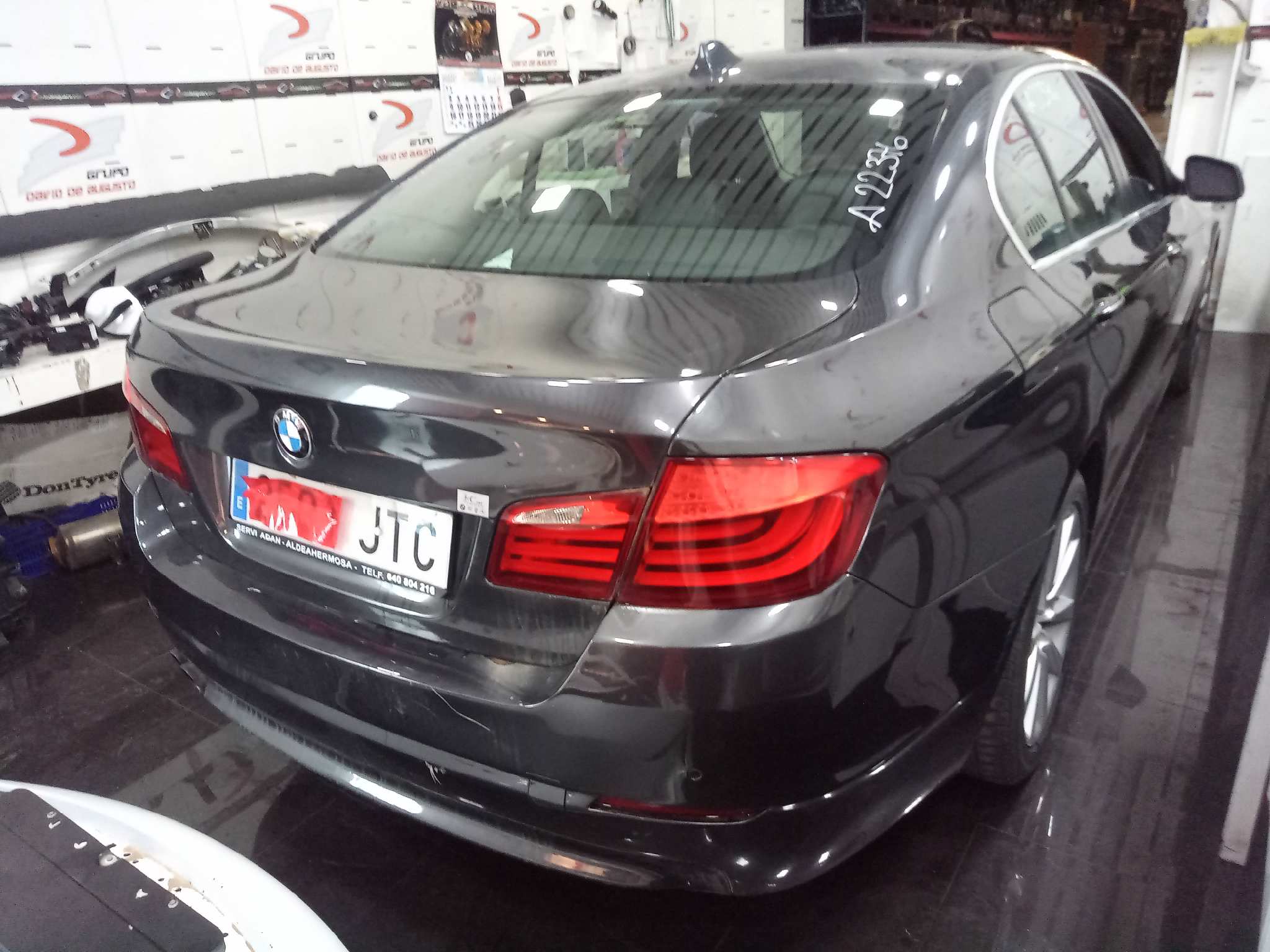 BMW SERIE 5 LIM. (F10) 2.0 Turbodiesel Motor 2,0 Ltr. - 135 kW Turbodiesel foto 12