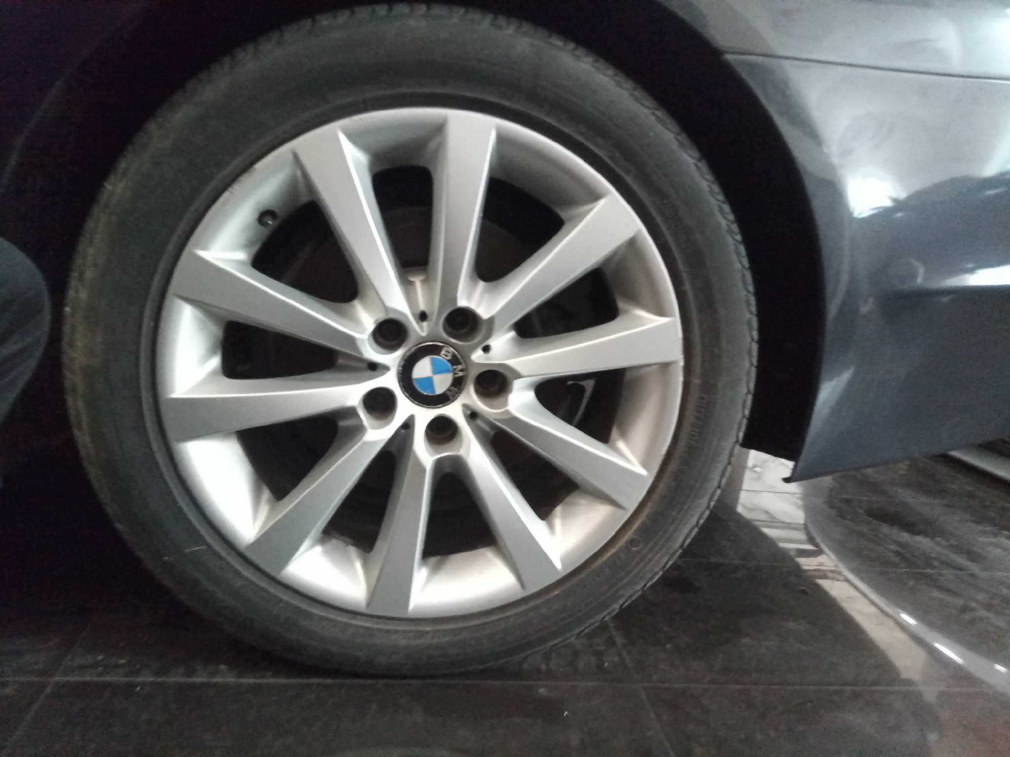 BMW SERIE 5 LIM. (F10) 2.0 Turbodiesel Motor 2,0 Ltr. - 135 kW Turbodiesel