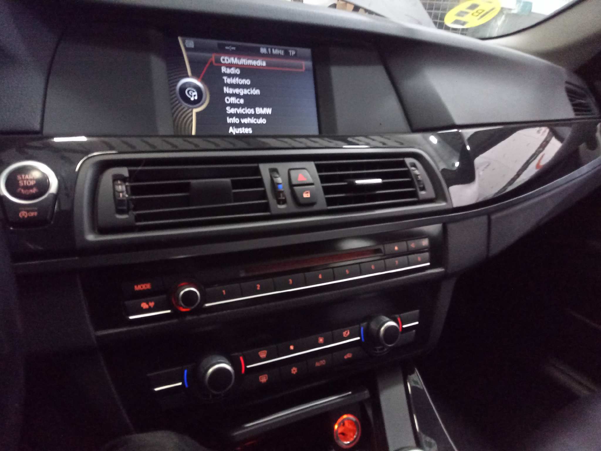 BMW SERIE 5 LIM. (F10) 2.0 Turbodiesel Motor 2,0 Ltr. - 135 kW Turbodiesel