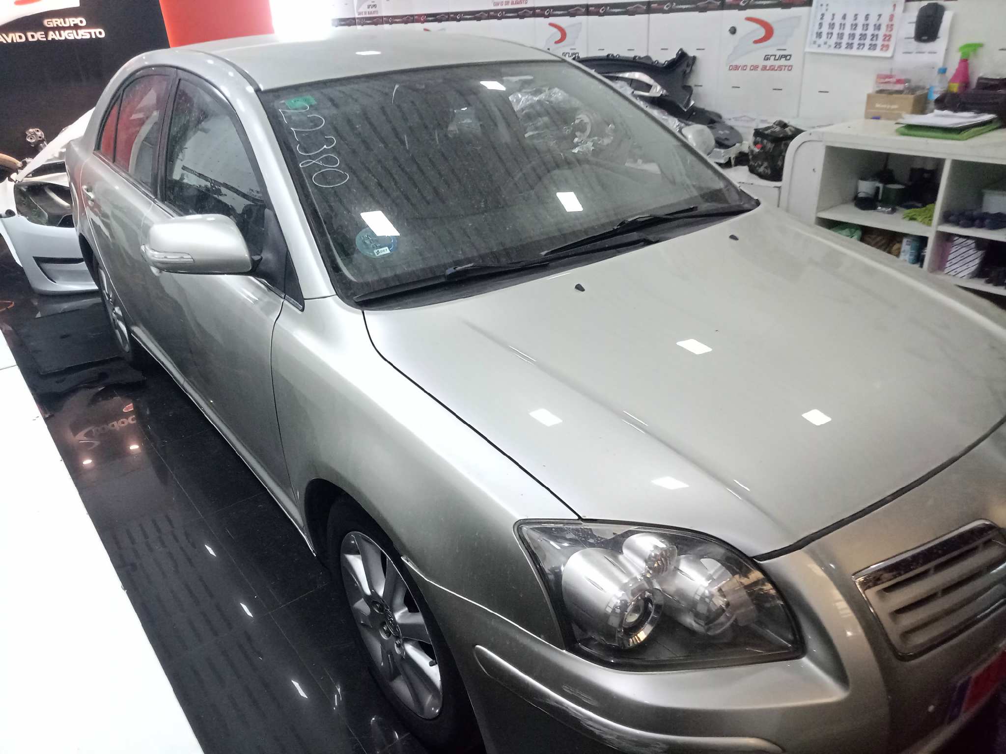 TOYOTA AVENSIS BERLINA (T25) 1.8 Sol Berlina (5-ptas)   |   01.03 - 12.09 foto 3
