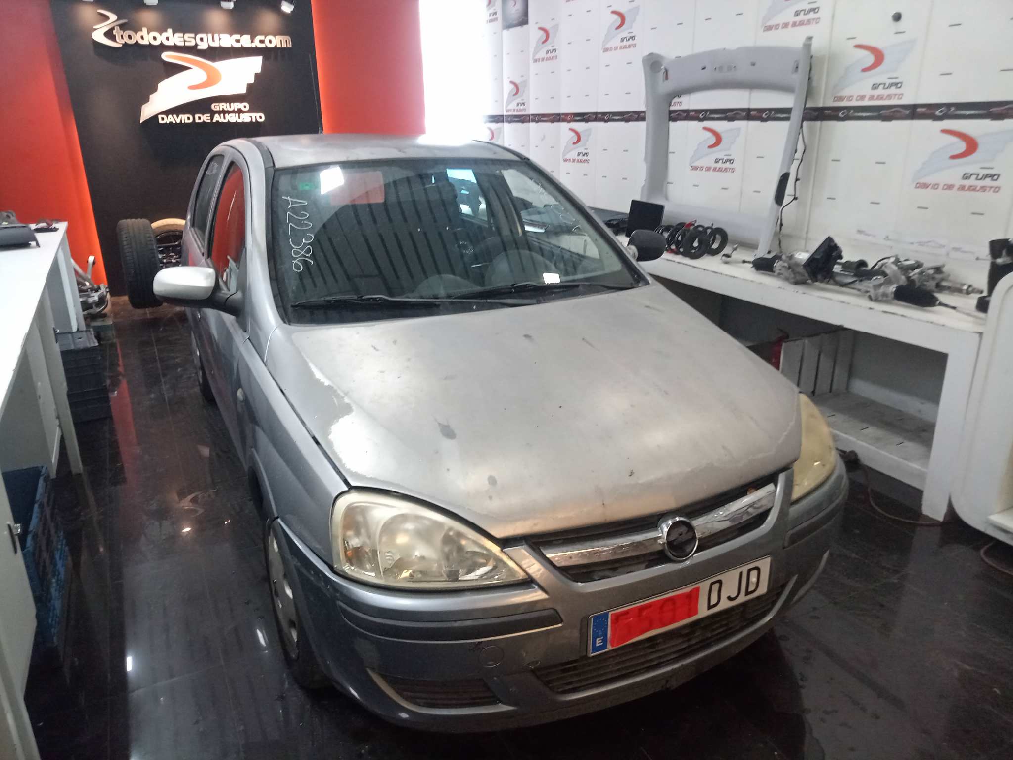 OPEL CORSA C Blue Line   |   06.04 - 12.05 foto 2