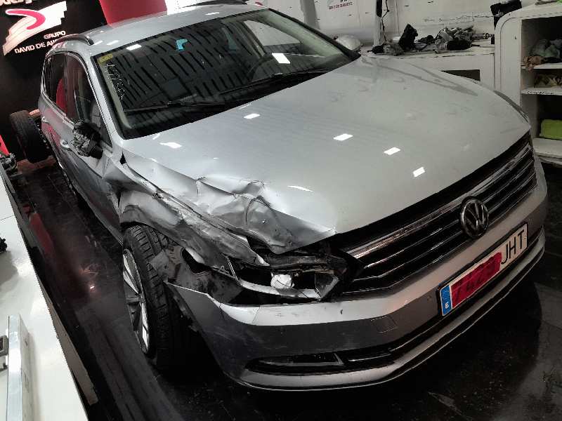 VOLKSWAGEN PASSAT VARIANT (3G5) BlueMotion   |   05.15 - ... foto 3