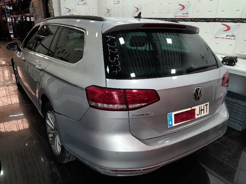 VOLKSWAGEN PASSAT VARIANT (3G5) BlueMotion   |   05.15 - ... foto 6