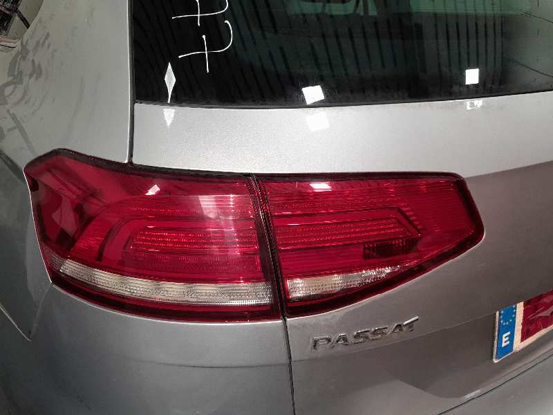 VOLKSWAGEN PASSAT VARIANT (3G5) BlueMotion   |   05.15 - ... foto 11