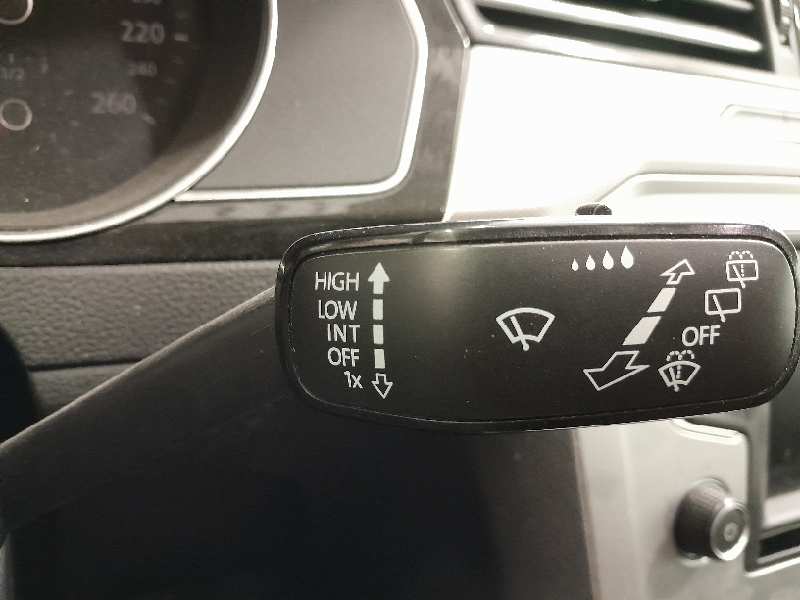 VOLKSWAGEN PASSAT VARIANT (3G5) BlueMotion   |   05.15 - ...