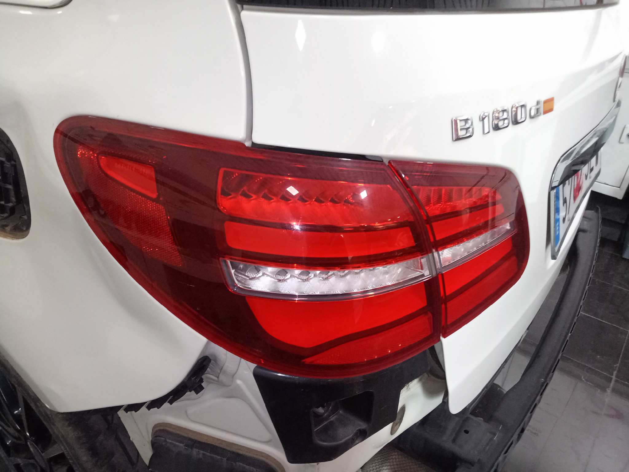 PILOTO TRASERO IZQUIERDO MERCEDES CLASE B (W246) B 180 CDI (246.212)   |   06.13 - 12.18