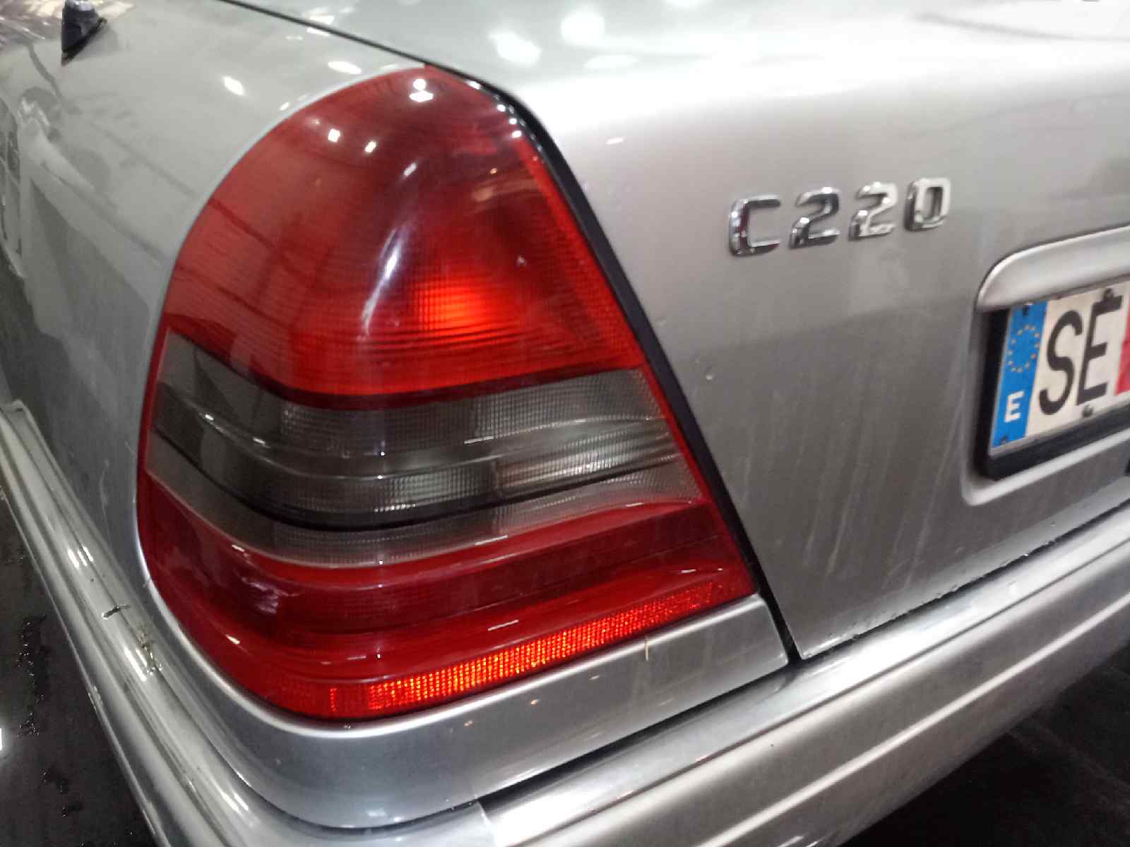 MERCEDES CLASE C (W202) BERLINA 220 Diesel (202.121)   |   05.93 - ... foto 11