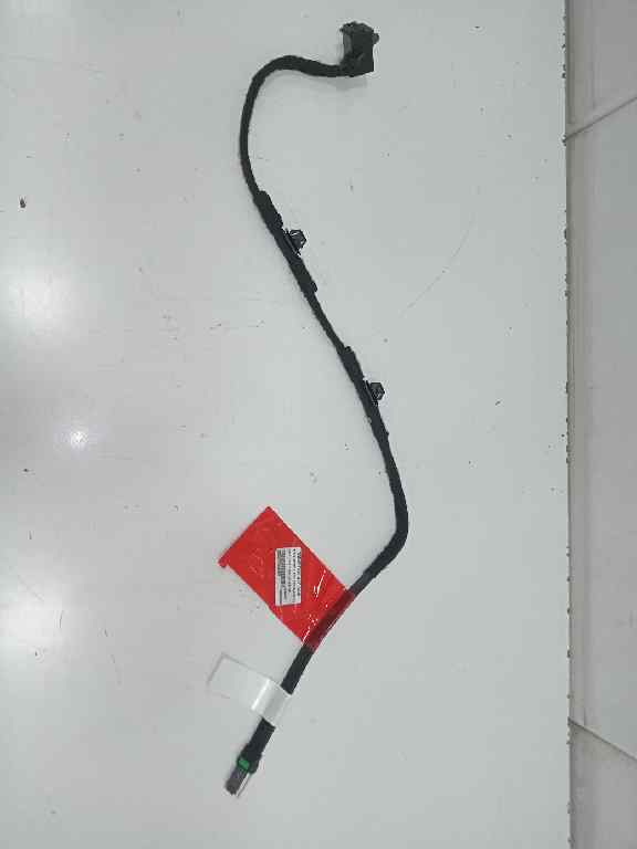 CABLE USB CONSOLA CENTRAL TESLA MODEL 3 BEV LONG RANGE AWD