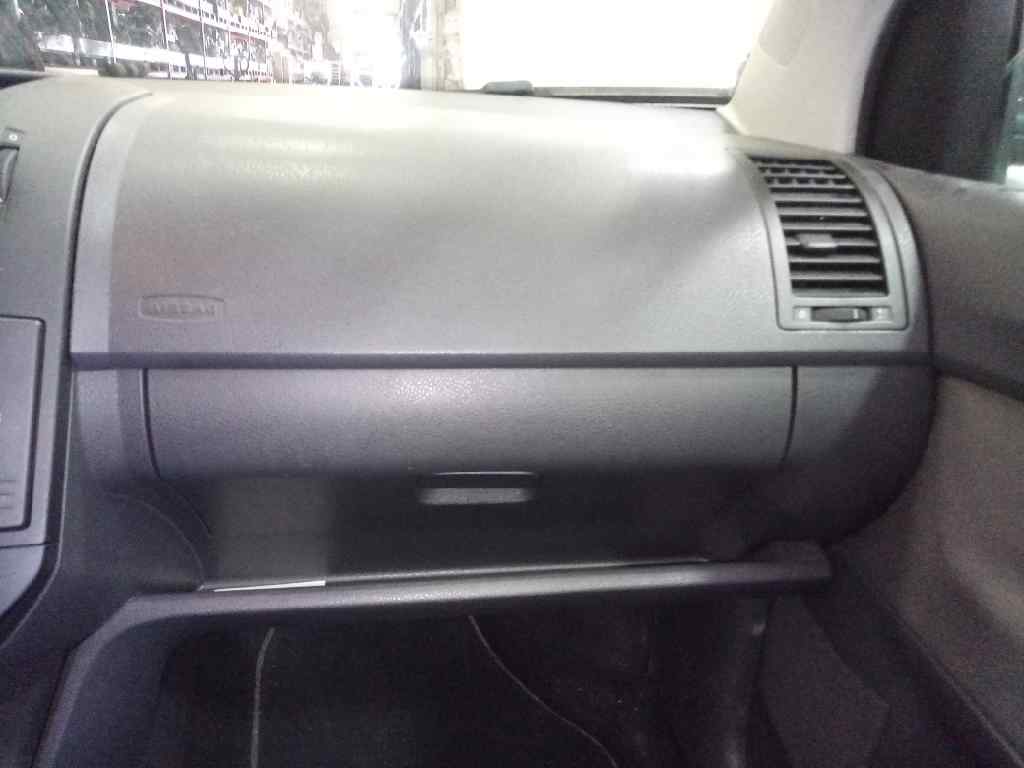 VOLKSWAGEN POLO (9N3) Advance   |   04.05 - 12.06